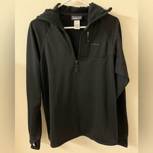 Black Patagonia women r hoody size large